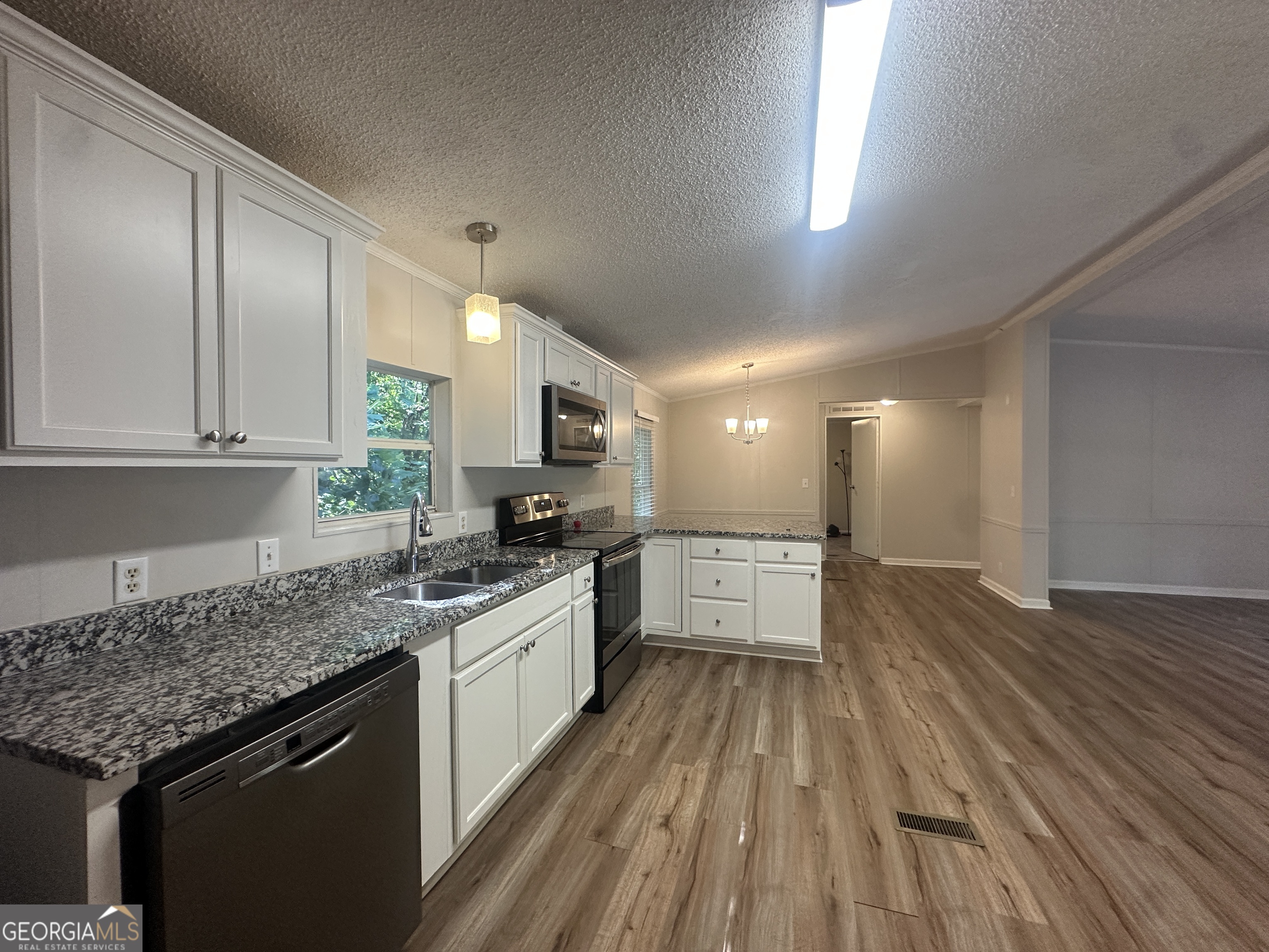 16 Terri Lane Toccoa, GA 30577 - Photo 12 of 20