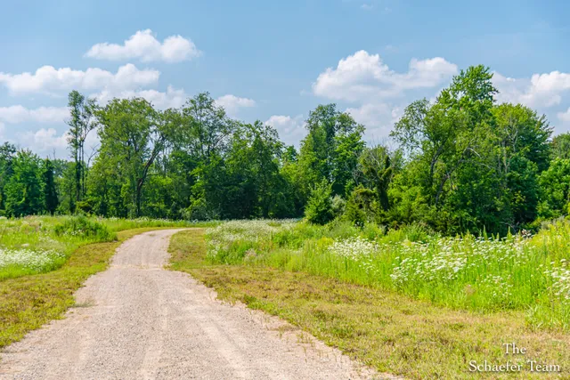 $210,000 | 8323 McArthur Avenue Northeast, Belding, MI 48809