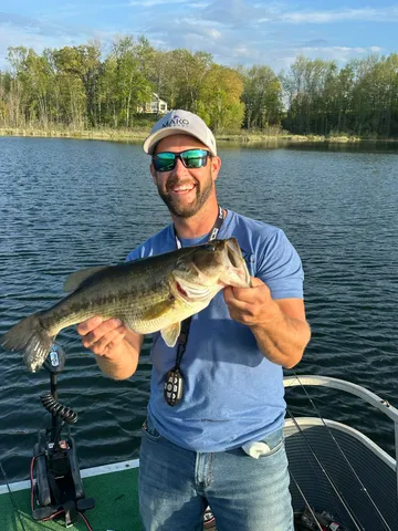 $210,000 | 8323 McArthur Avenue Northeast, Belding, MI 48809