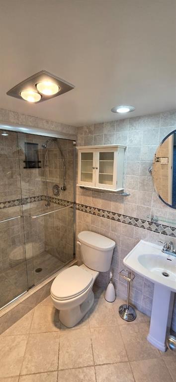 3300 North Palm Aire Drive, Unit 407 Pompano Beach, FL 33069 - Photo 12 of 13