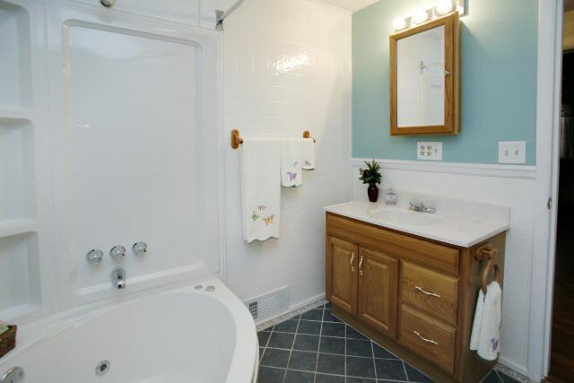 3422 Random Road Kalamazoo, MI 49004 - Photo 11 of 24 Additional Photo