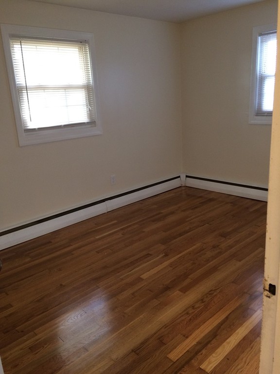 53 Amherst Road Beverly, MA 01915 - Photo 14 of 17 Gallery Image 14