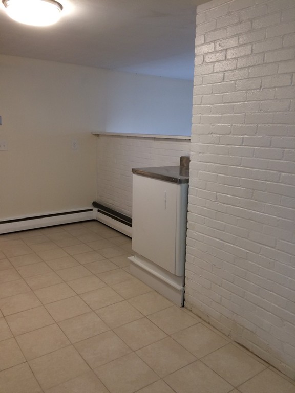 53 Amherst Road Beverly, MA 01915 - Photo 6 of 17 Gallery Image 6