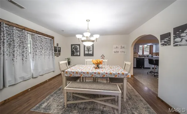 $315,000 | 13748 Private Drive 3625, St. James, MO 65559