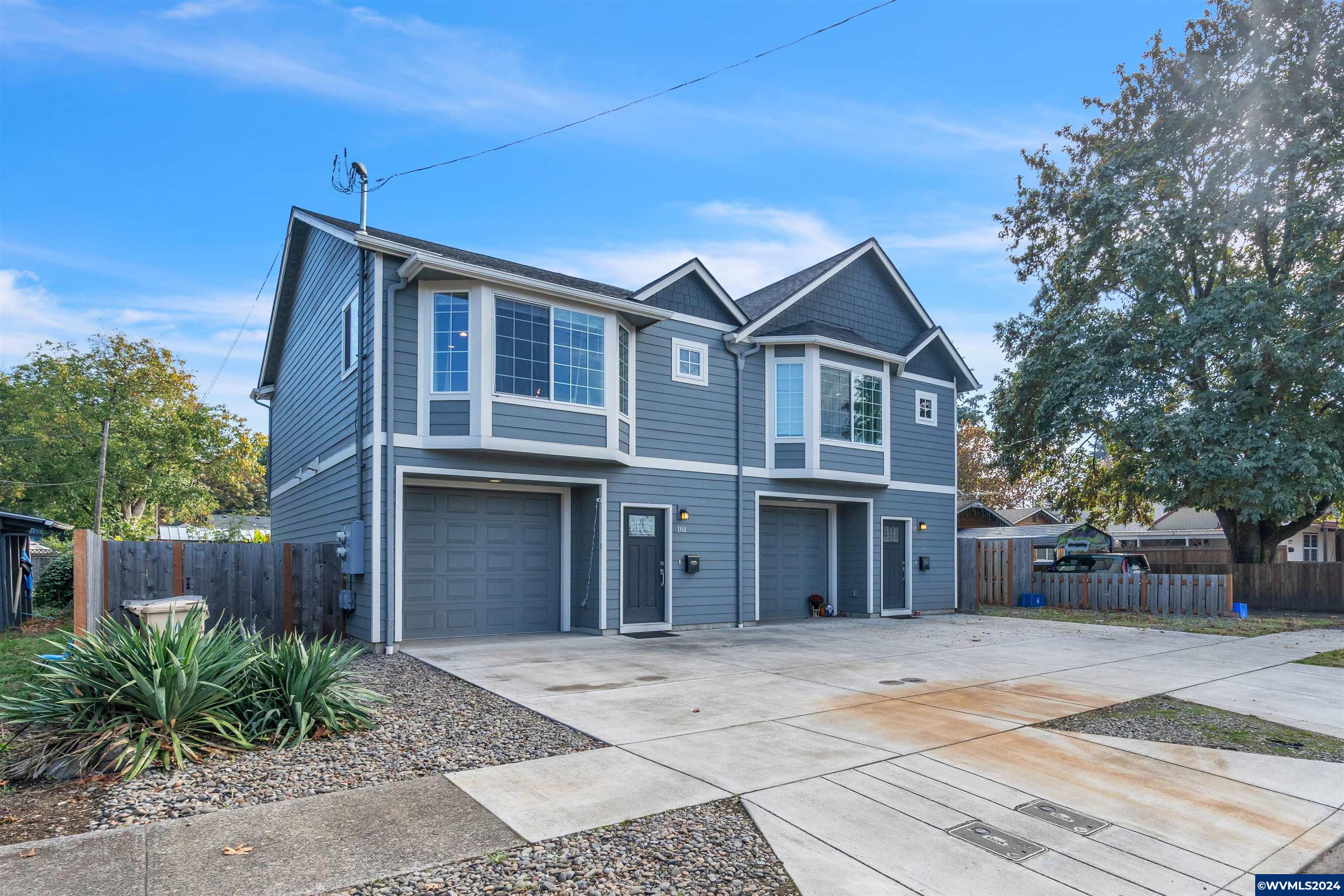 181 South Williams Street Lebanon, OR 97355 - Photo 3 of 34