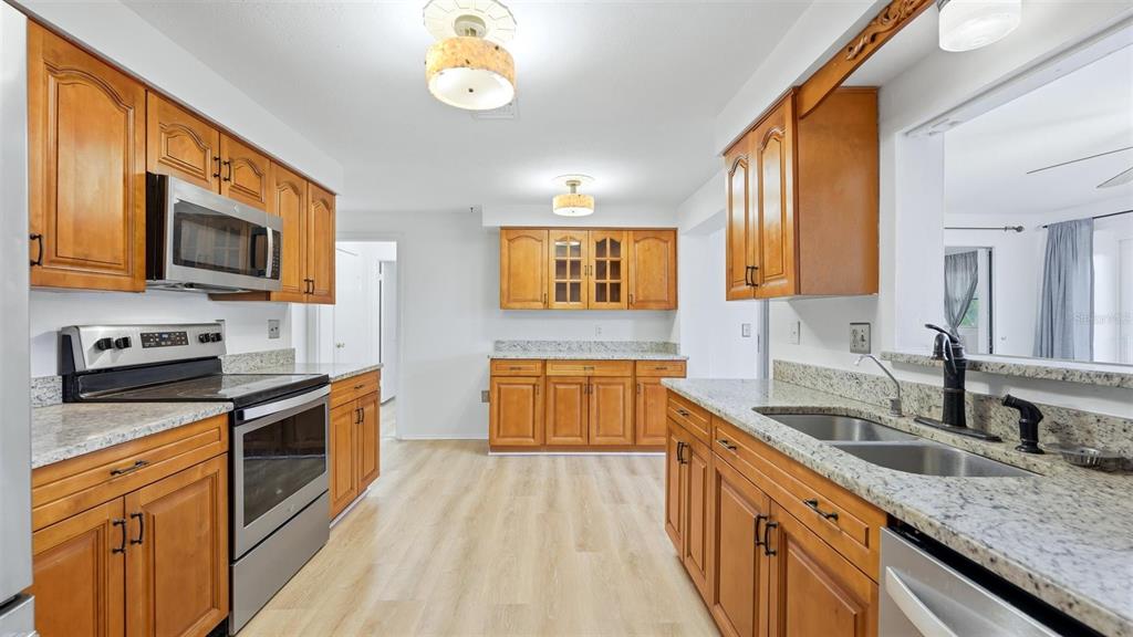 1329 Nantucket Road Venice, FL 34293 - Photo 3 of 57 Gallery Image 3