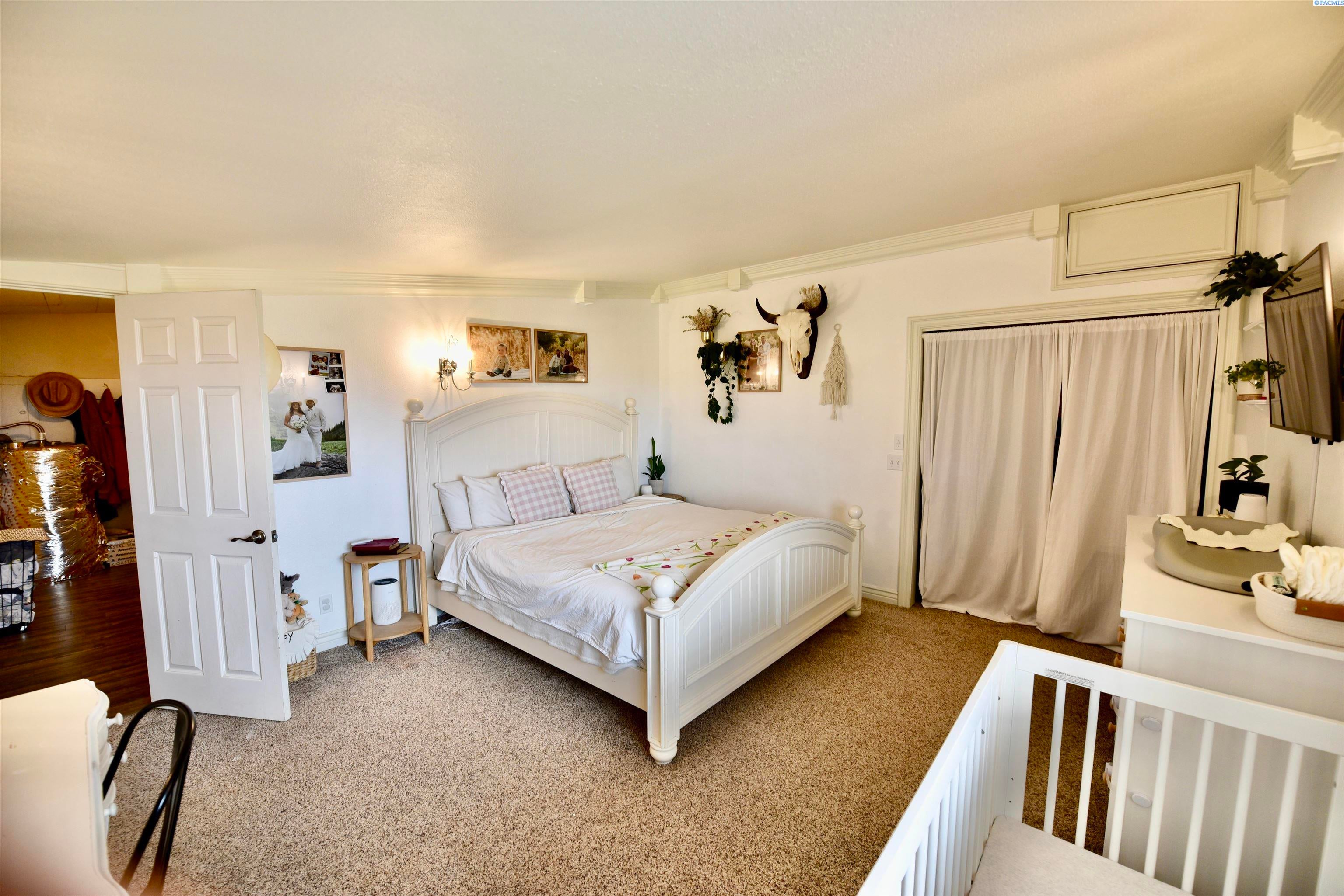 2131 Elm Road Pasco, WA 99301 - Photo 11 of 29 Gallery Image 11