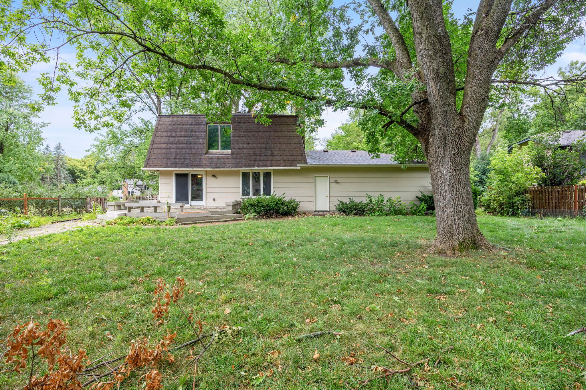 7741 Heritage Road Eden Prairie, MN 55346 - Photo 38 of 63 Gallery Image 38