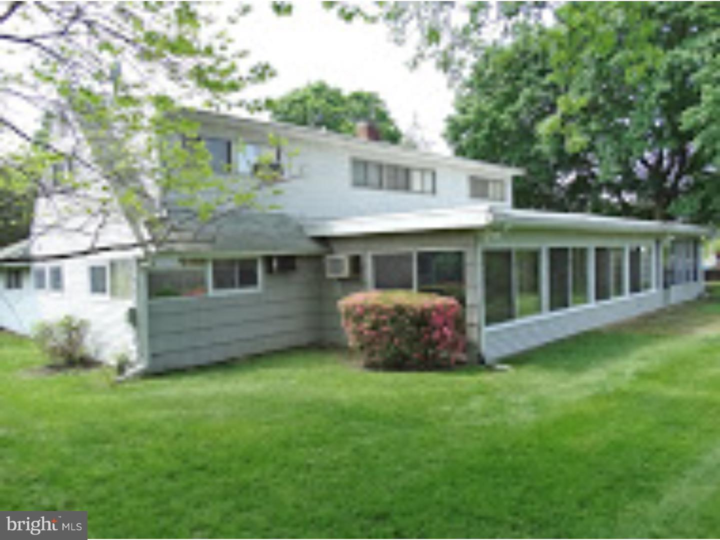 38 Flamingo Road Levittown, PA 19056 - Photo 24 of 24 Gallery Image 24