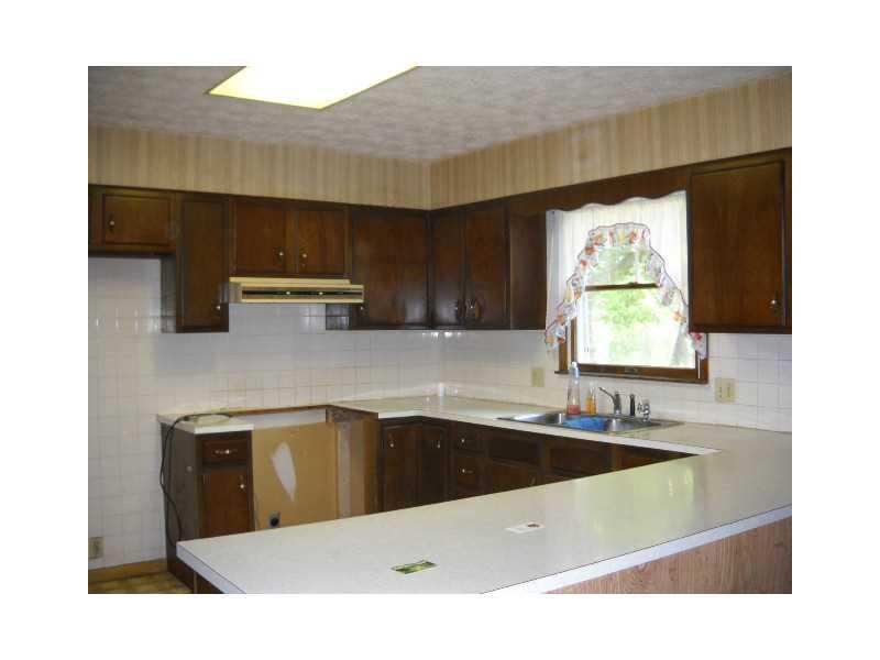 4536 North Hampton Road Springfield, OH 45502 - Photo 11 of 14 Gallery Image 11