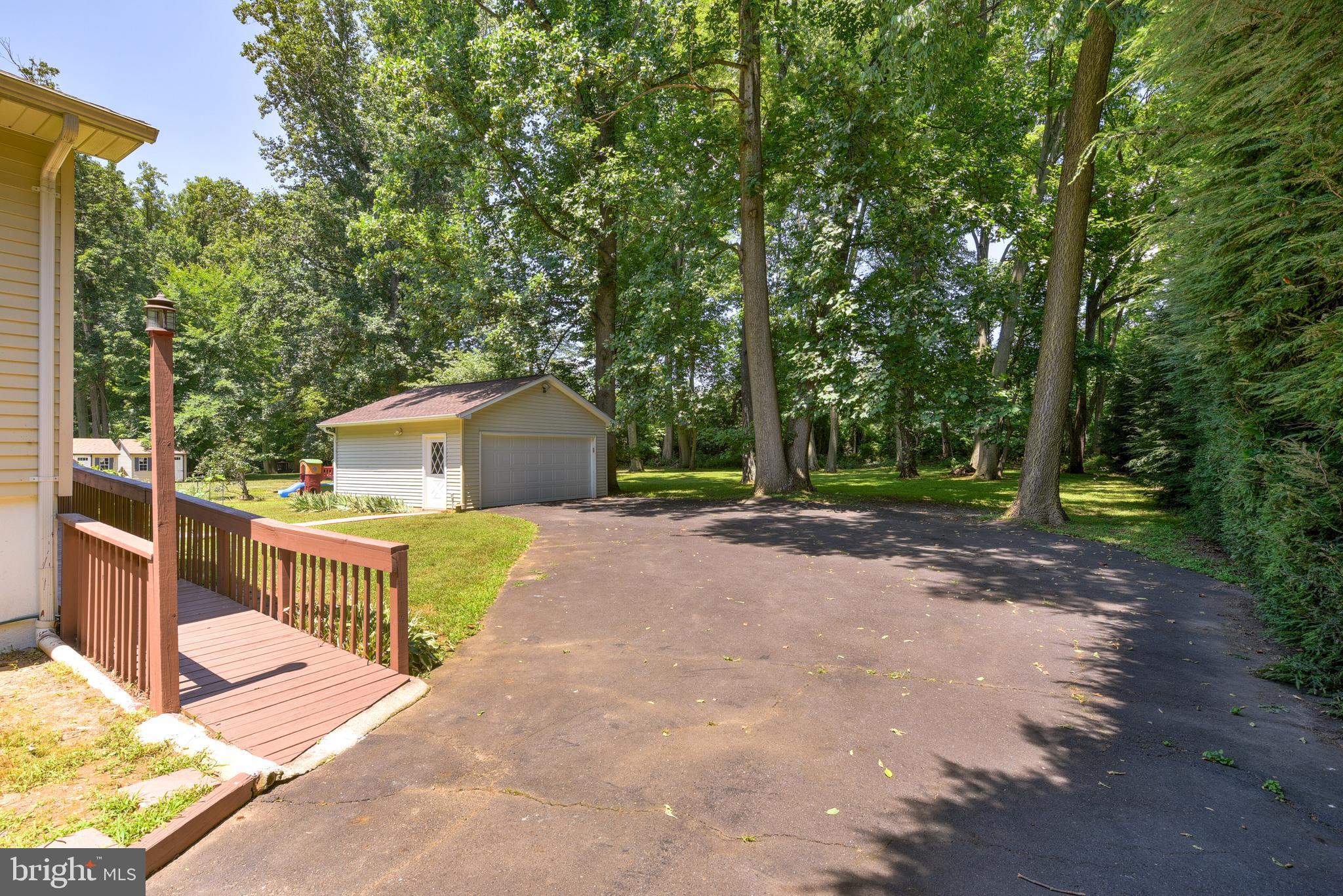 706 River Road Ewing, NJ 08628 - Photo 41 of 47 Parking Area