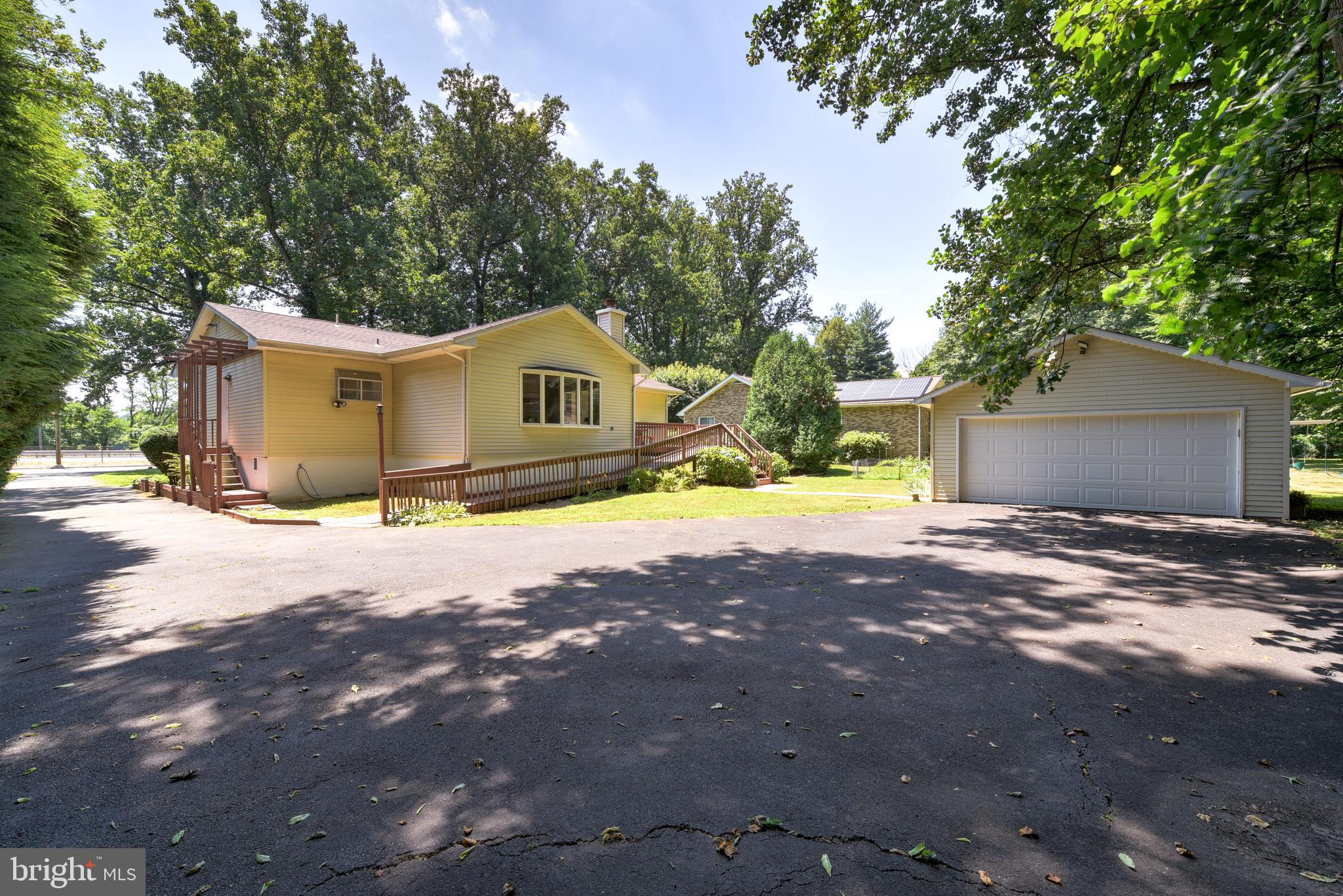706 River Road Ewing, NJ 08628 - Photo 42 of 47 Parking Area