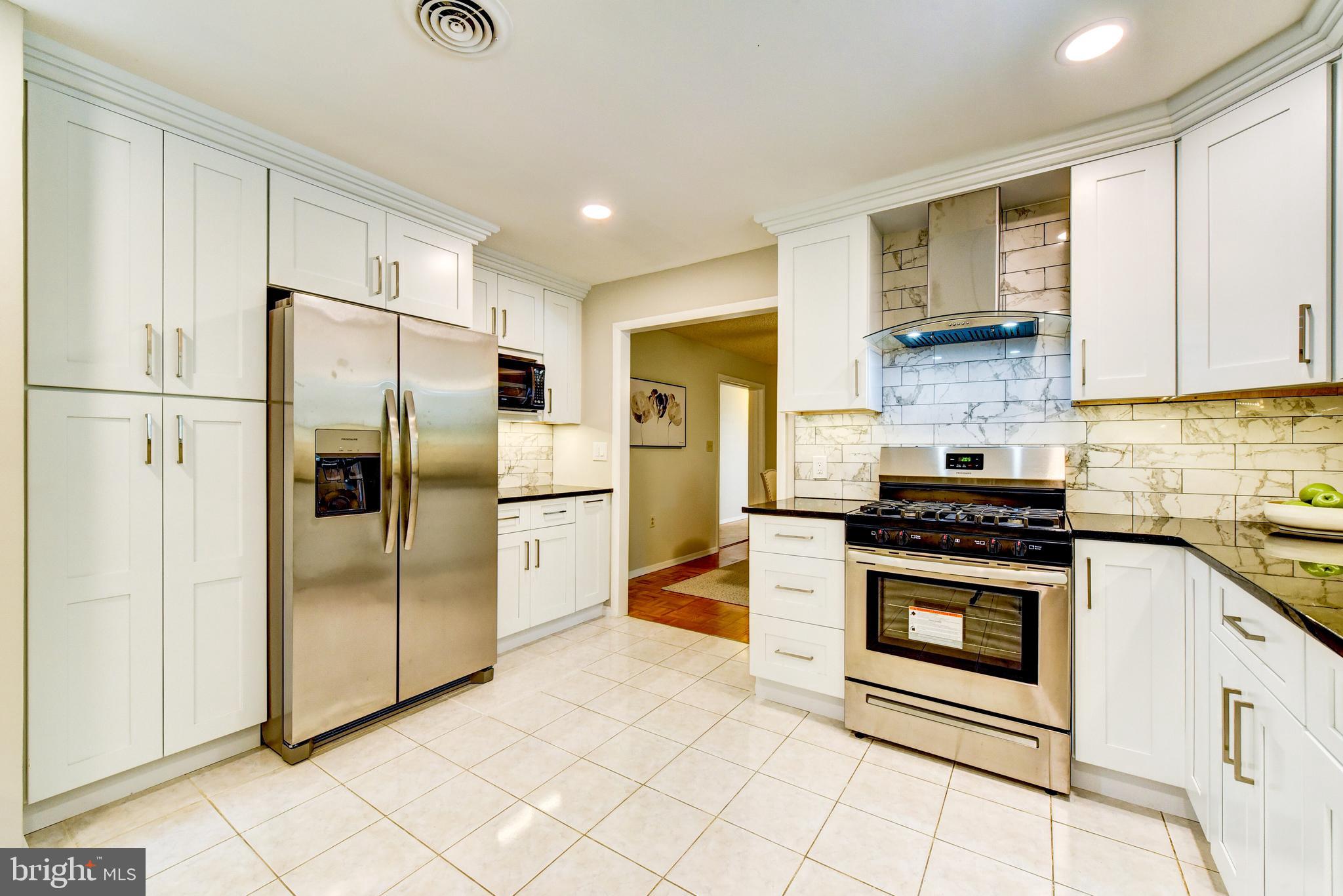 706 River Road Ewing, NJ 08628 - Photo 10 of 47 Kitchen