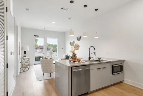 $250,000 | 1090 Haysboro Avenue, Unit 109, Nashville, TN 37216