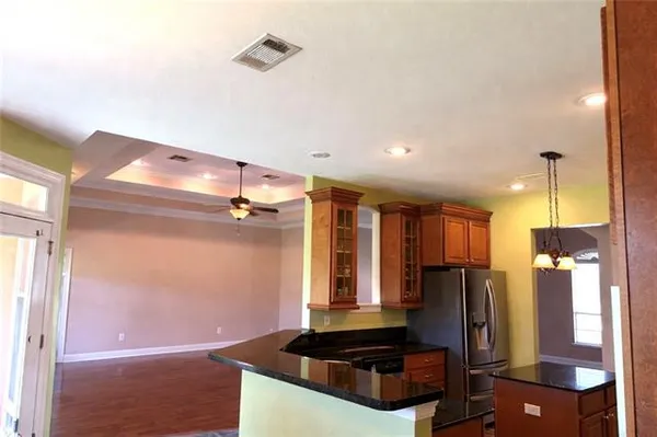 $2,800 | 321 Lac Cypriere Drive, Luling, LA 70070