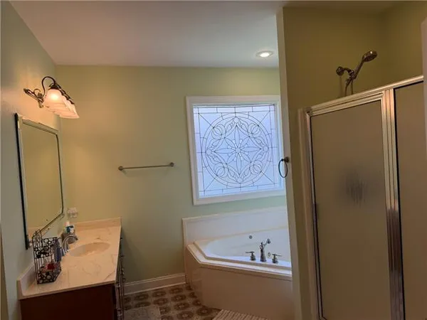 $2,800 | 321 Lac Cypriere Drive, Luling, LA 70070