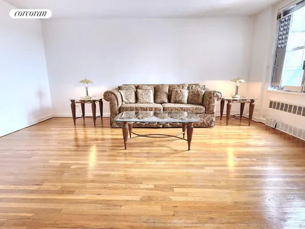 $240,000 | 1425 Thieriot Avenue, Unit 6H | Stratton Park