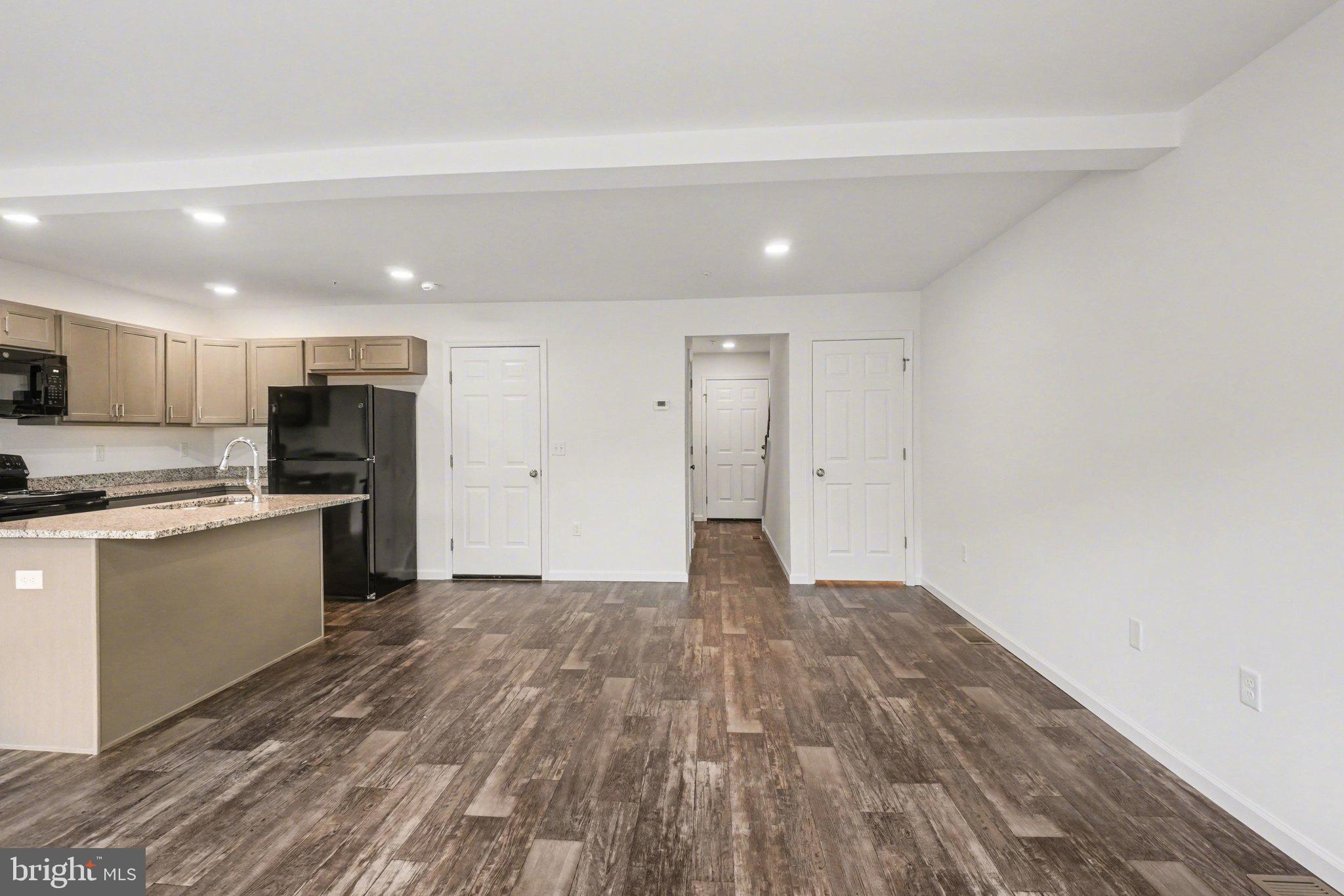 26 Sand Street Lebanon, PA 17042 - Photo 5 of 24