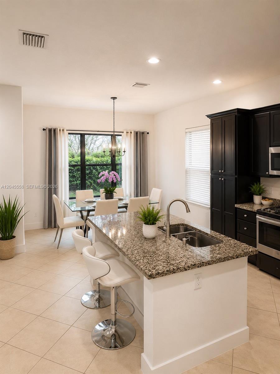 3209 West 98th Place Hialeah, FL 33018 - Photo 7 of 38