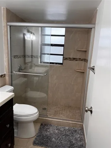 $2,300 | 18216 Mediterranean Boulevard, Unit 219, Hialeah, FL 33015