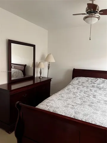 $2,300 | 18216 Mediterranean Boulevard, Unit 219, Hialeah, FL 33015