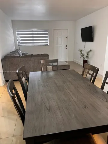 $2,300 | 18216 Mediterranean Boulevard, Unit 219, Hialeah, FL 33015