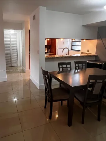 $2,300 | 18216 Mediterranean Boulevard, Unit 219, Hialeah, FL 33015