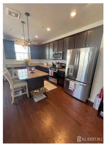 $399,999 | 114 Buddy Powell Lane, Wenonah, NJ 08090