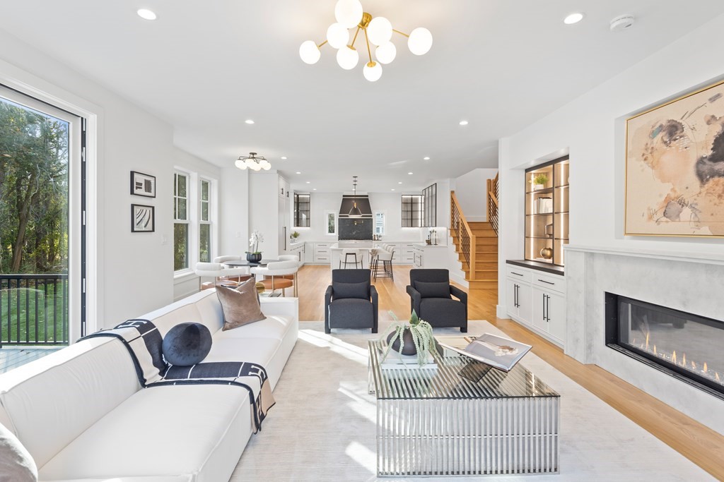 7 French Road Weston, MA 02493 - Photo 5 of 39 Gallery Image 5