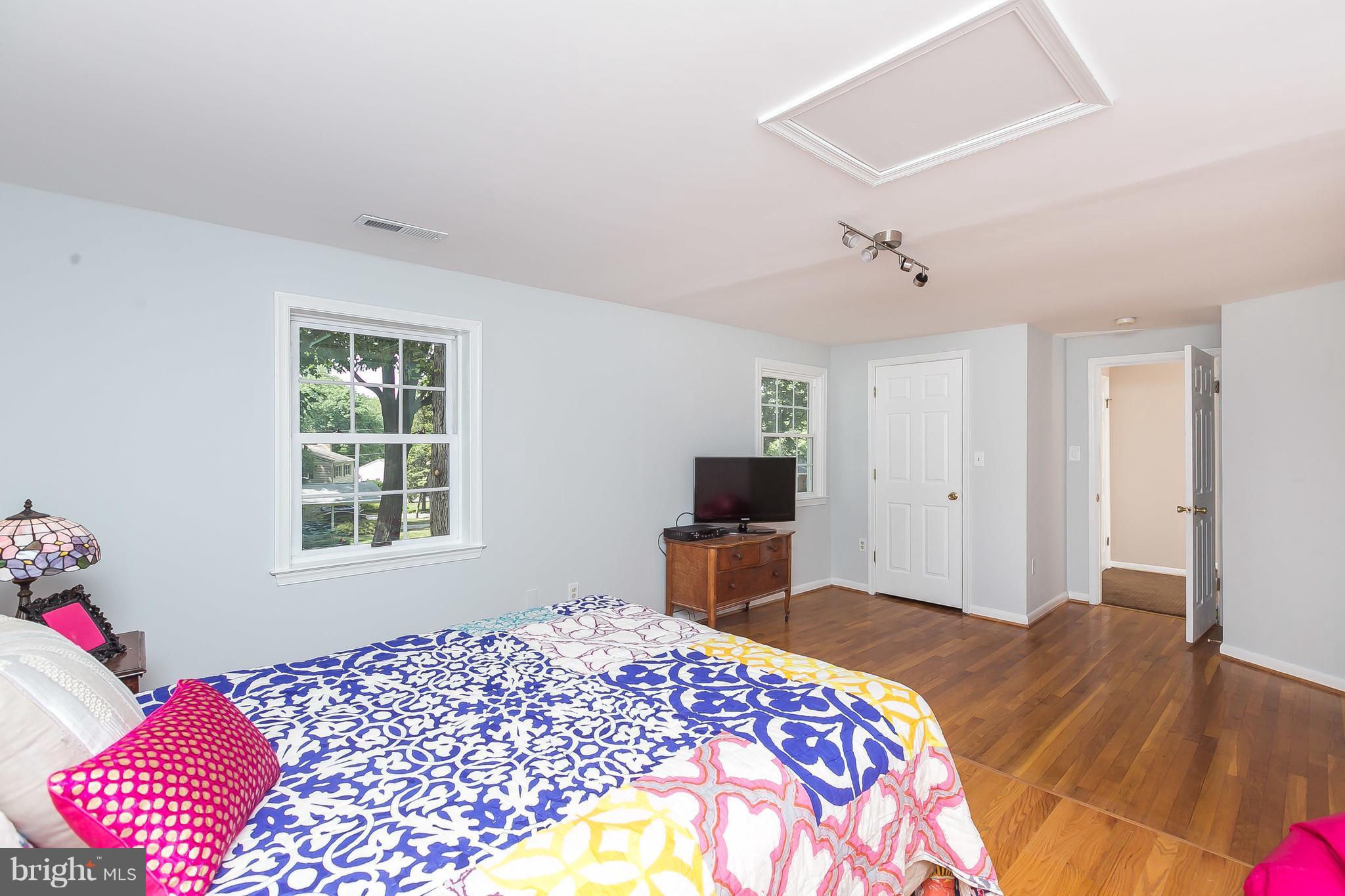 223 Sandee Road Lutherville-Timonium, MD 21093 - Photo 24 of 30 Bedroom