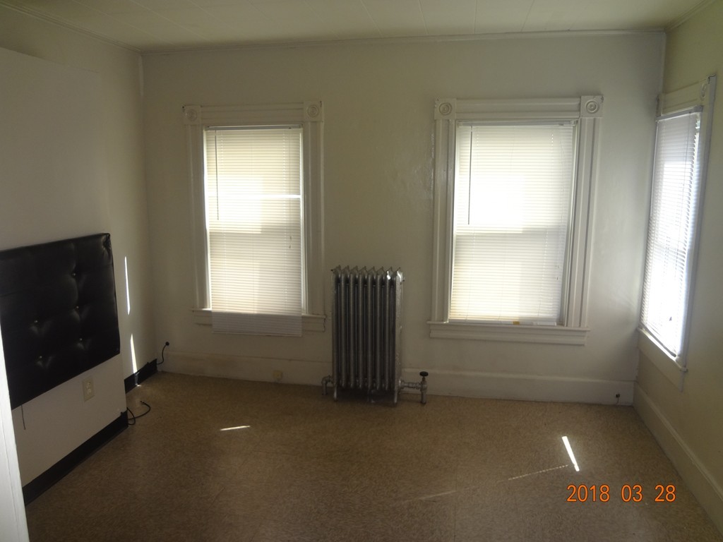 40 Ashley Street Springfield, MA 01105 - Photo 17 of 23 Gallery Image 17
