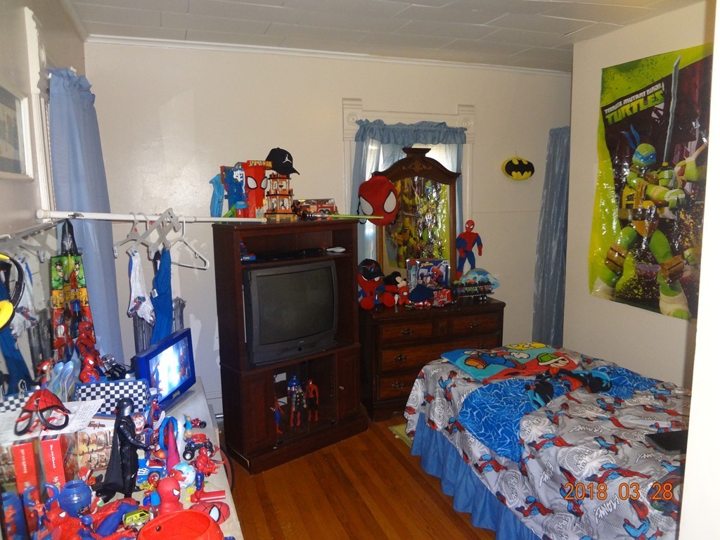 40 Ashley Street Springfield, MA 01105 - Photo 7 of 23 Gallery Image 7