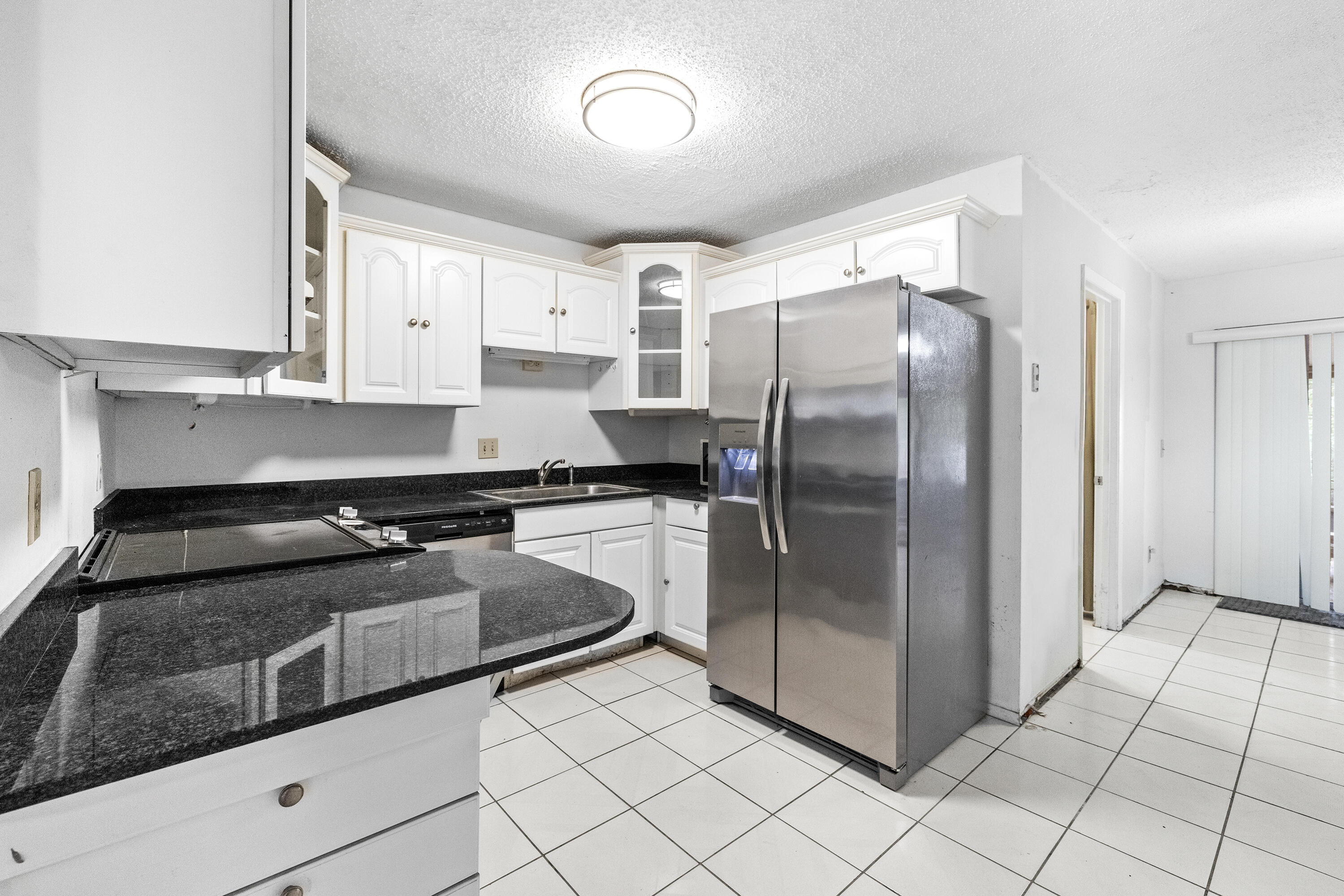 4468 Southeast Roaring Brook Way Stuart, FL 34997 - Photo 5 of 24 4468 Rd-2377