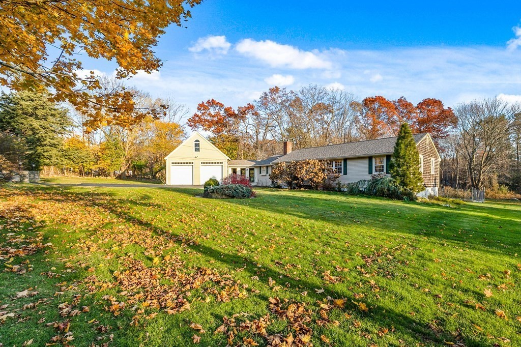 415 First Parish Road Scituate, MA 02066 - Photo 3 of 38 Gallery Image 3