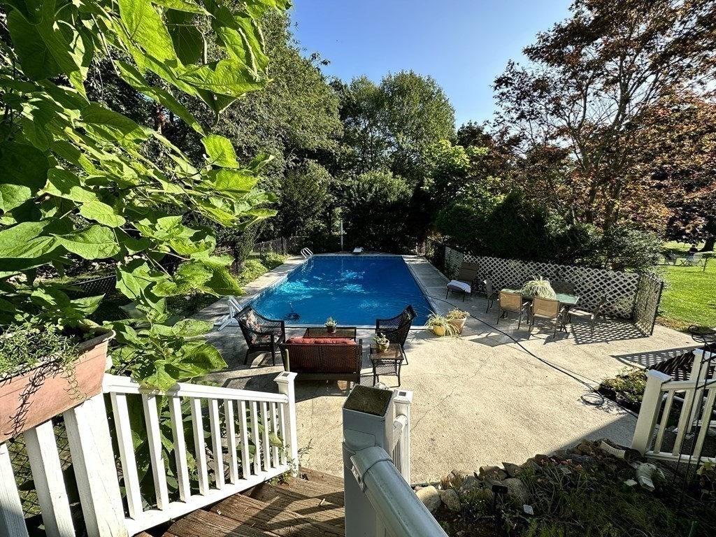 415 First Parish Road Scituate, MA 02066 - Photo 32 of 38 Gallery Image 32