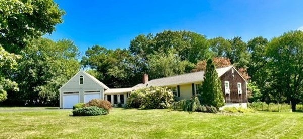 415 First Parish Road Scituate, MA 02066 - Photo 4 of 38 Gallery Image 4