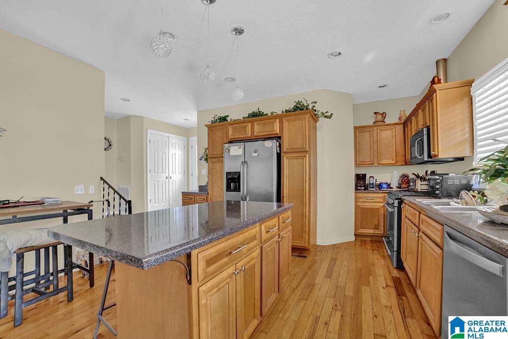 6736 Roper Road Trussville, AL 35173 - Photo 4 of 9
