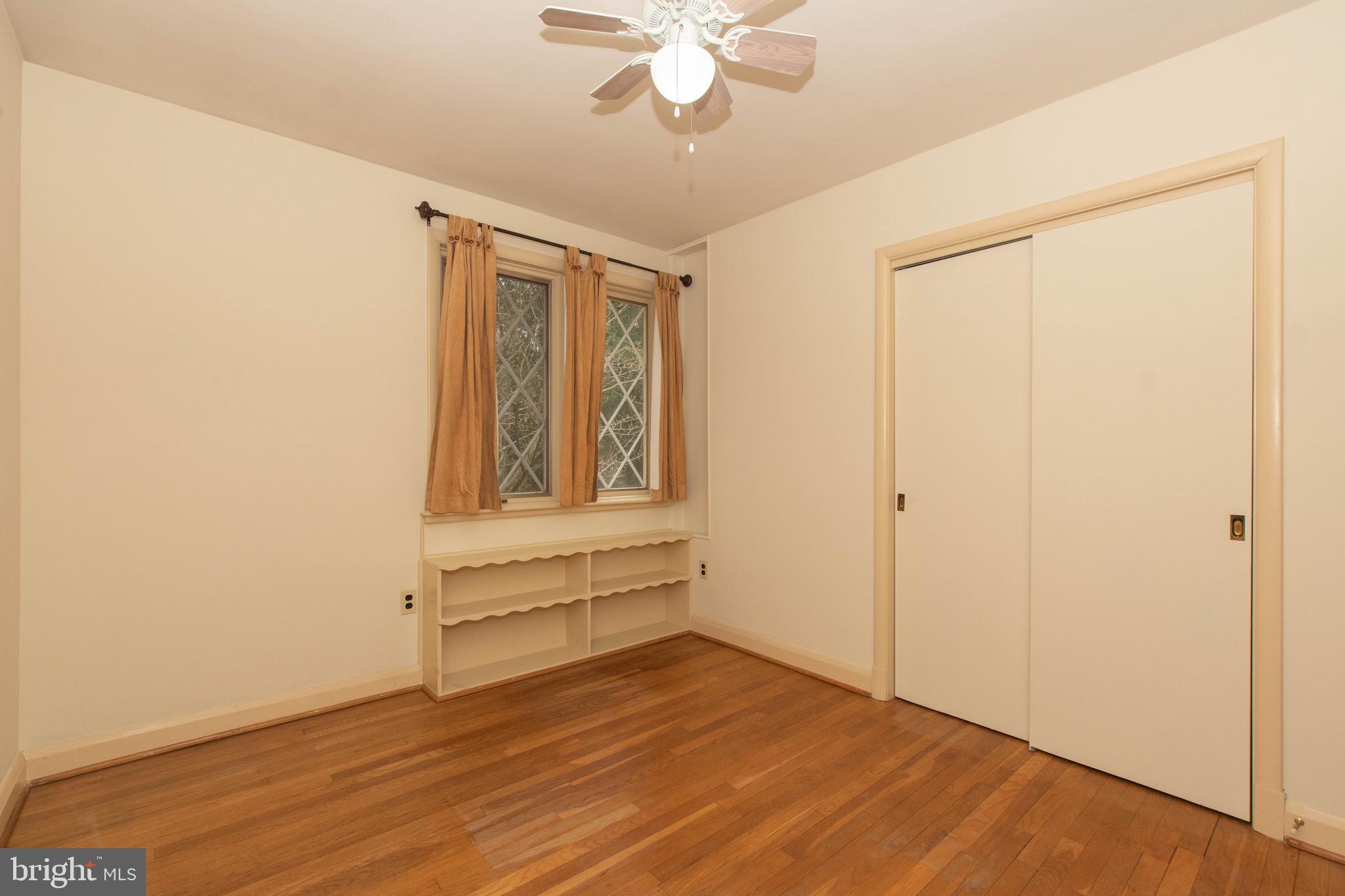 804 Stone Barn Road Towson, MD 21286 - Photo 27 of 40 Shelving added