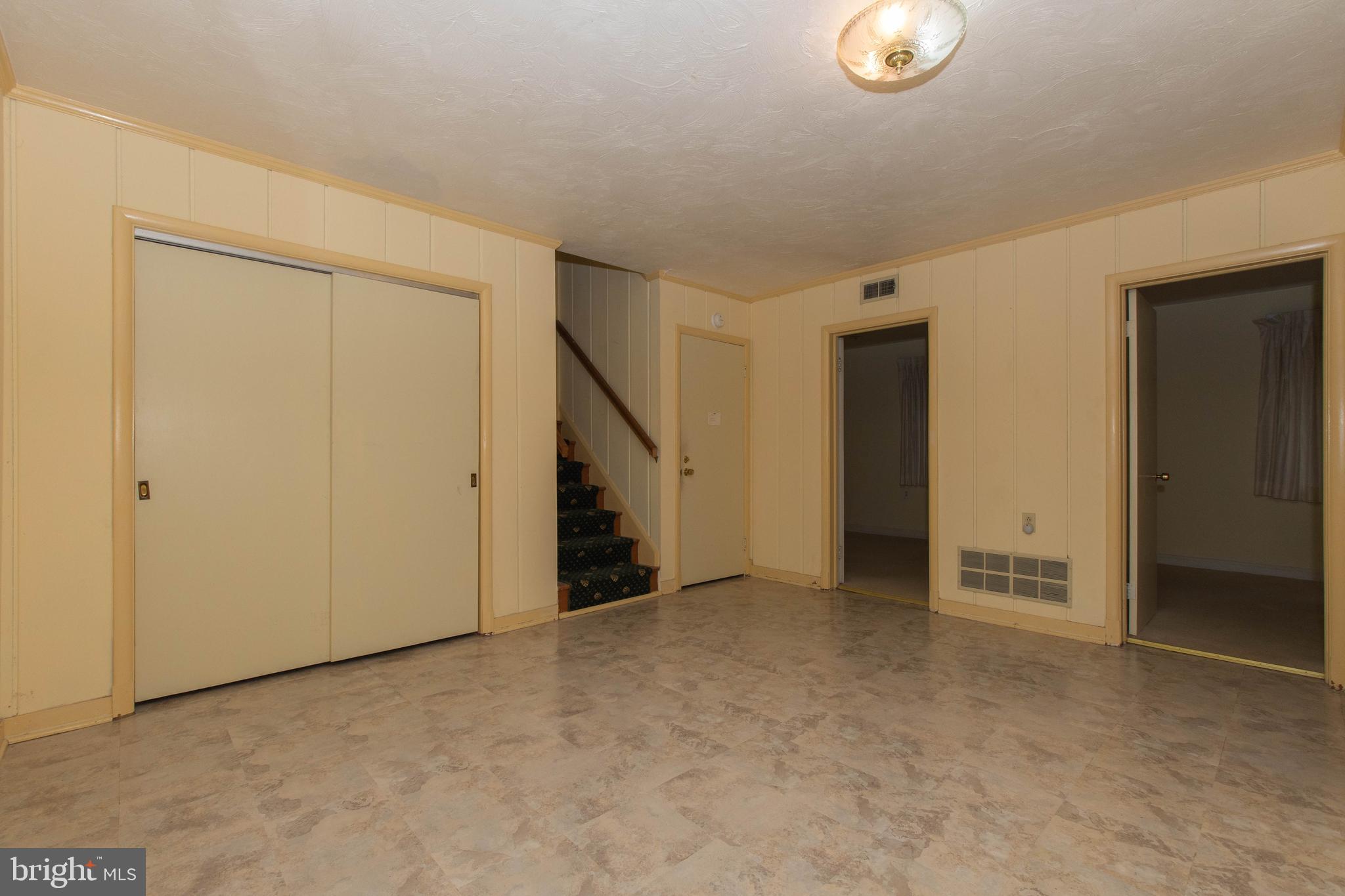 804 Stone Barn Road Towson, MD 21286 - Photo 31 of 40 New flooring