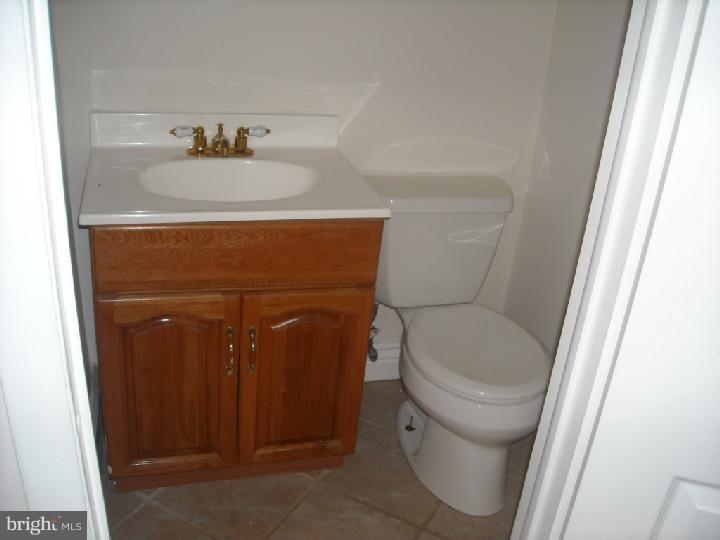 121 Greycourt Road Philadelphia, PA 19115 - Photo 4 of 15 Half Bath