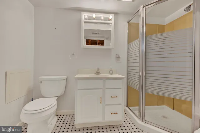 $210,000 | 7929 St Claire Lane, Baltimore, MD 21222