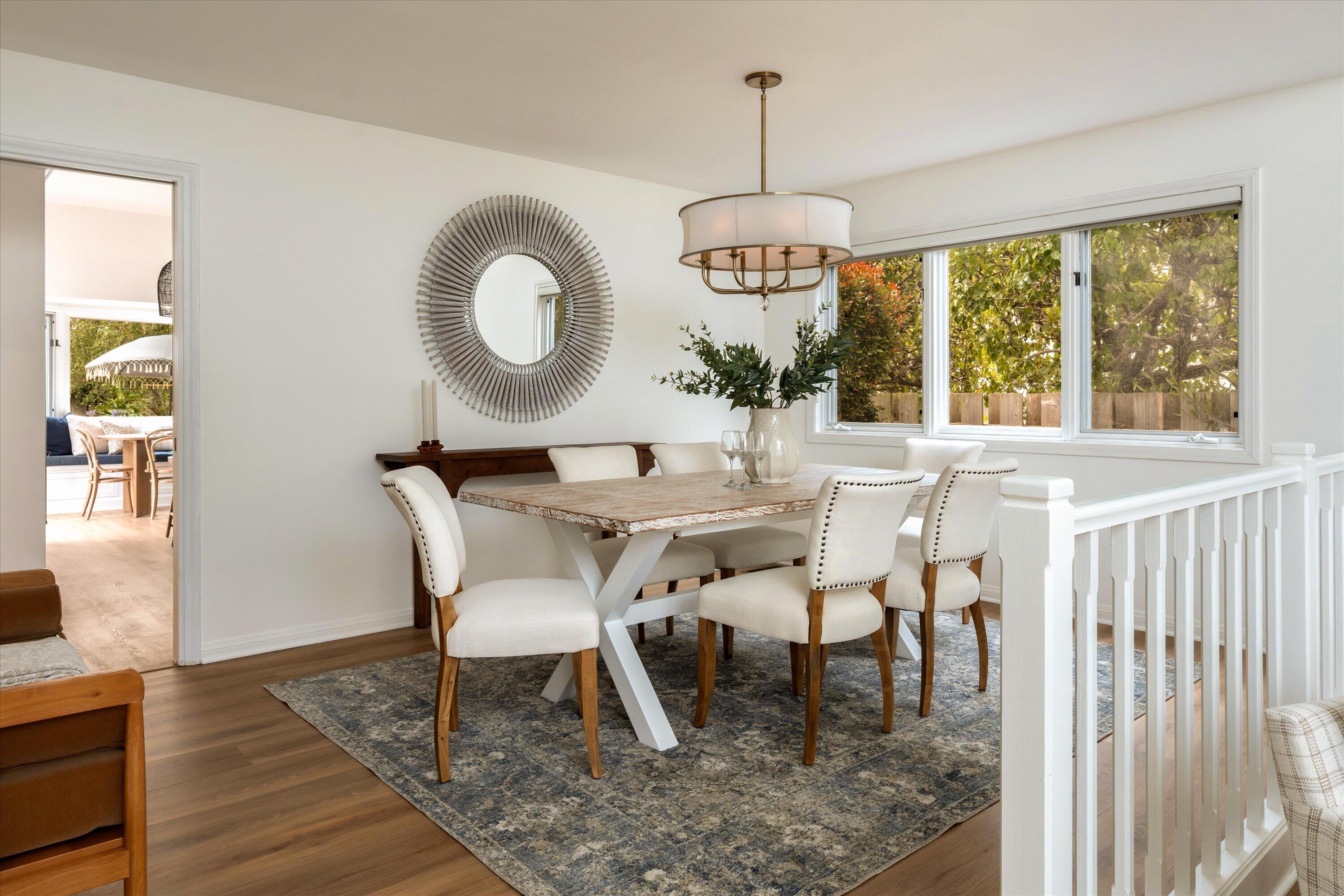 176 Toro Canyon Road Carpinteria, CA 93013 - Photo 10 of 40 Dining