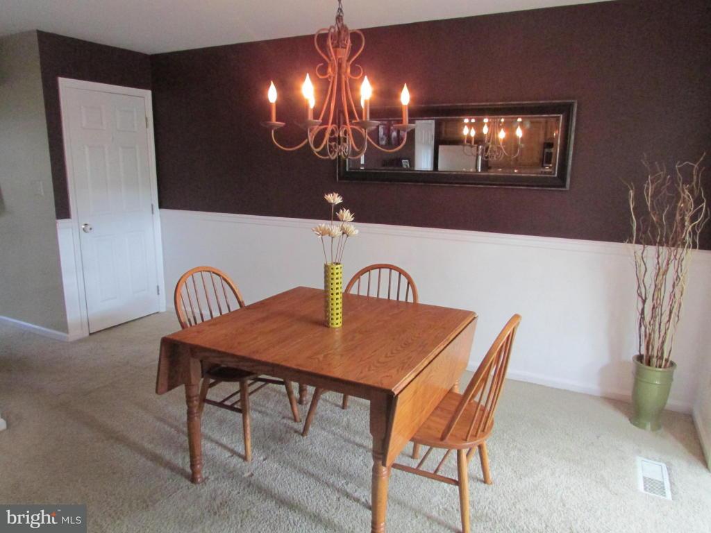 101 Laurie Lane Lititz, PA 17543 - Photo 6 of 17 Gallery Image 6