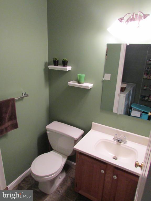 101 Laurie Lane Lititz, PA 17543 - Photo 9 of 17 Gallery Image 9
