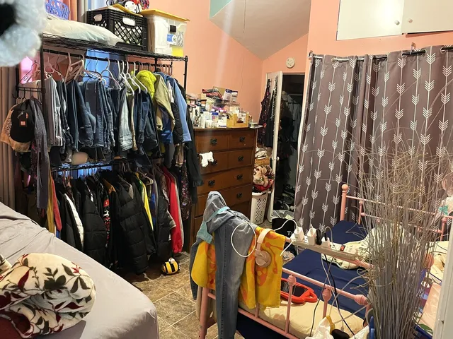 $265,000 | 347 Pine Street, Joliet, IL 60435