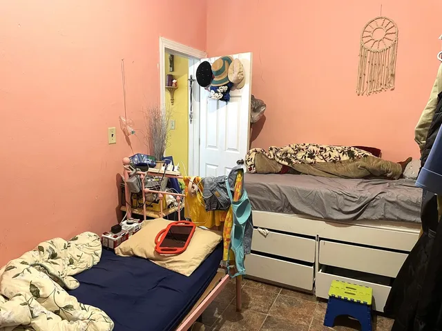 $265,000 | 347 Pine Street, Joliet, IL 60435