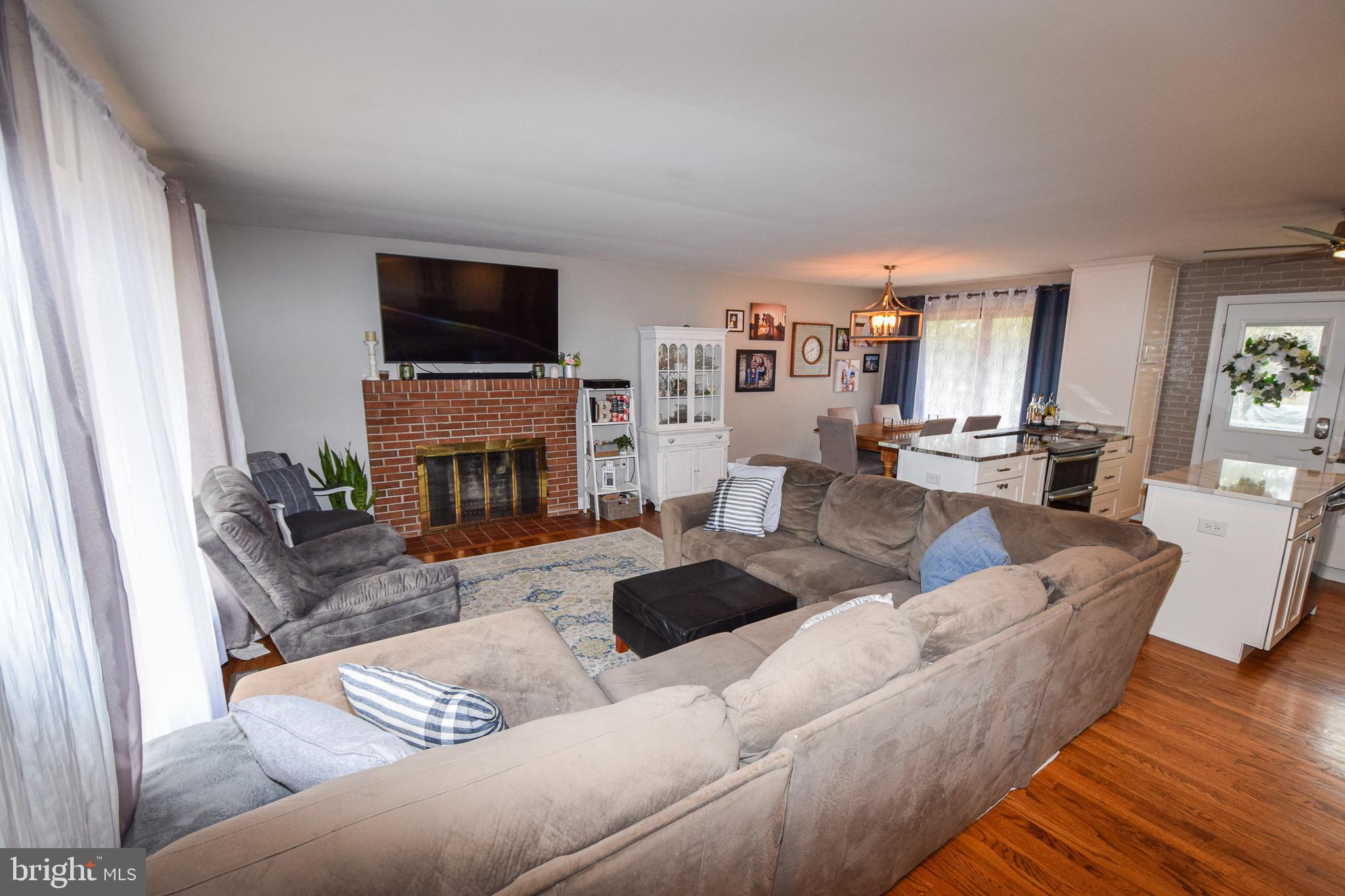 2515 Pleasantville Road Fallston, MD 21047 - Photo 9 of 31 Family Room 1