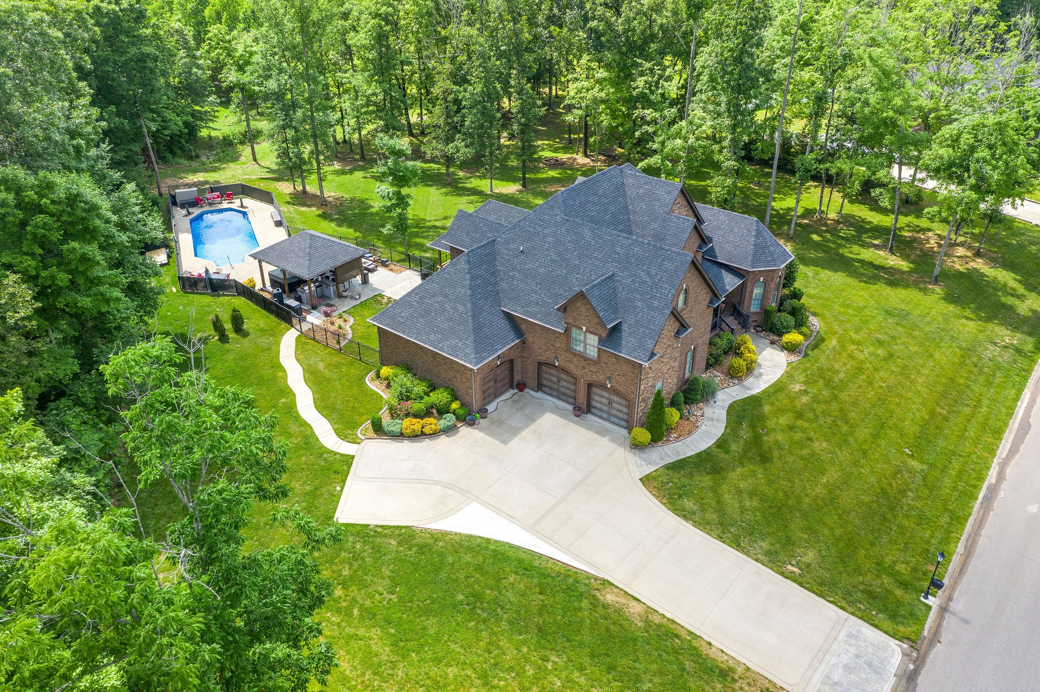 1790 Double R Boulevard Clarksville, TN 37042 - Photo 48 of 50 Gallery Image 48