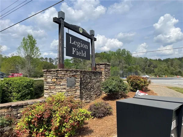 $325,000 | 5328 Austell Powder Springs Road Southwest, Austell, GA 30106