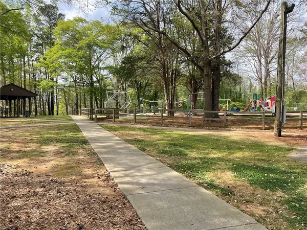 $325,000 | 5328 Austell Powder Springs Road Southwest, Austell, GA 30106